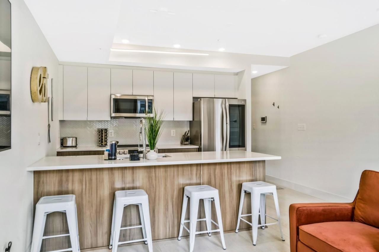 Luxurious And Stylish 2 Bedroom 2 Bathroom Suite Washington Exterior foto